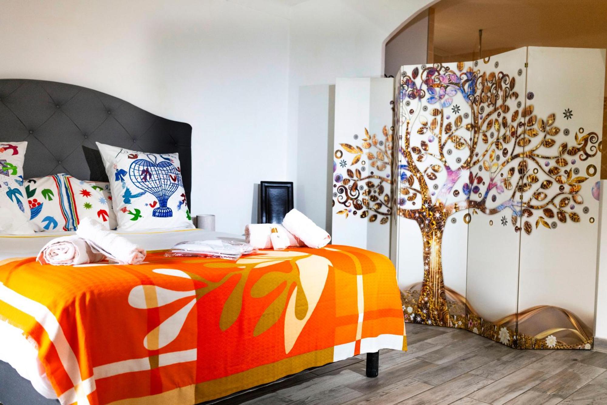 La Romana Luxe Et Serenite Au Coeur De Saint-Tropez Suites Spacieuses Avec Jardin Enchanteur Exteriér fotografie